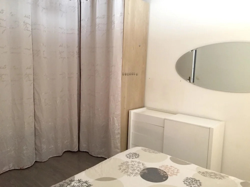 Apartment With one Bedroom in Fréjus, With Wifi - 3 km From the Beach