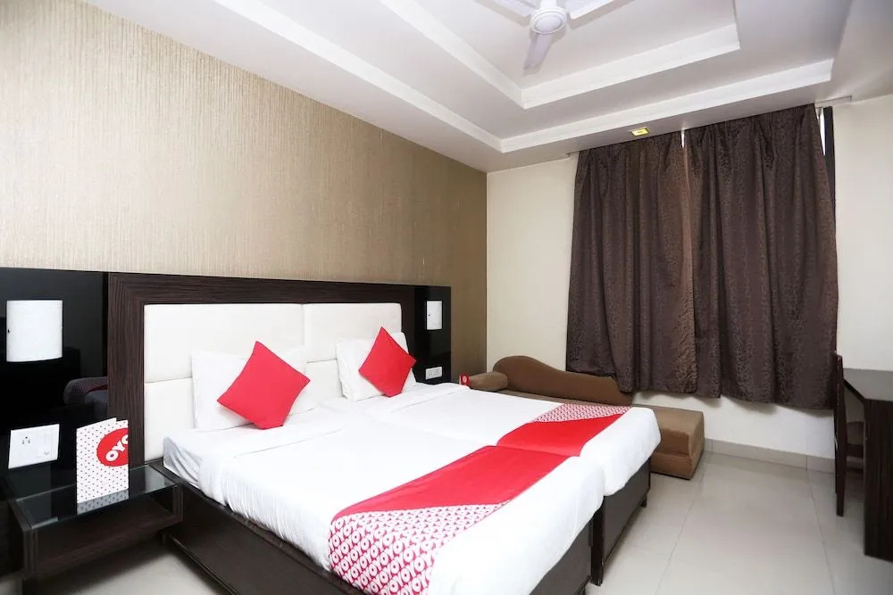 OYO 768 Hotel The Light House
