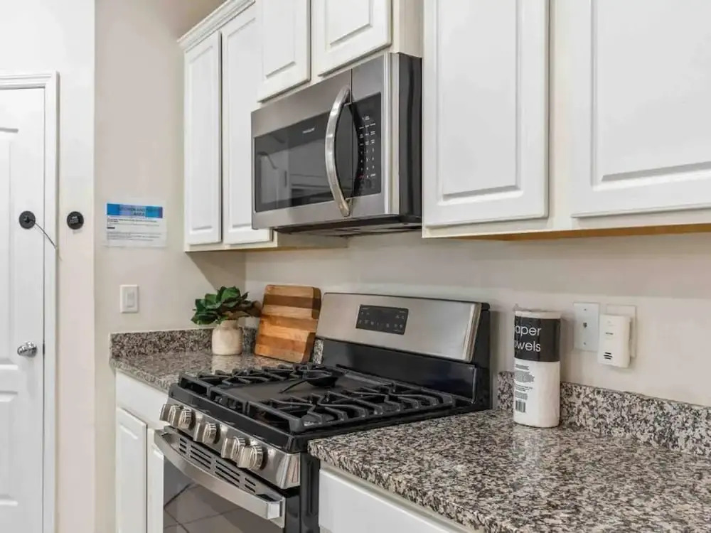 Super Comfy- 7BD 5 5BA Sleep s 22 w Amenities