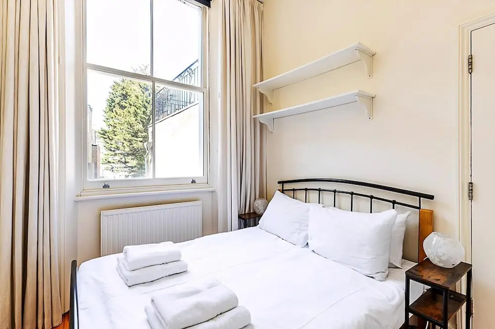 Stylish West Kensington Flat With Character