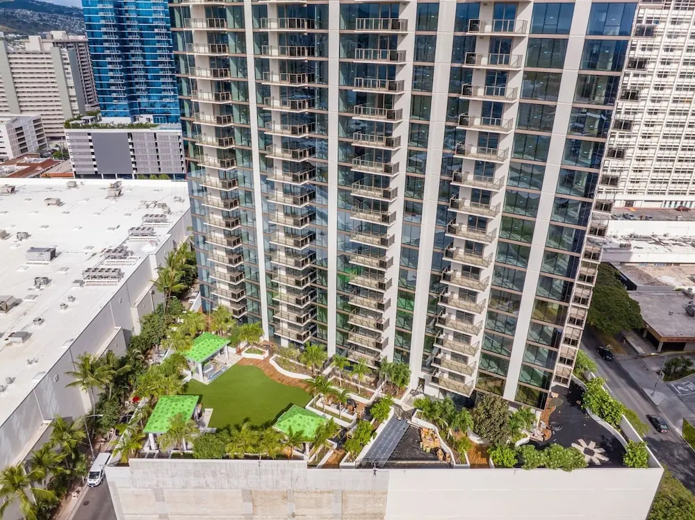 Sky Ala Moana 4005 1 Bedroom Condo by RedAwning