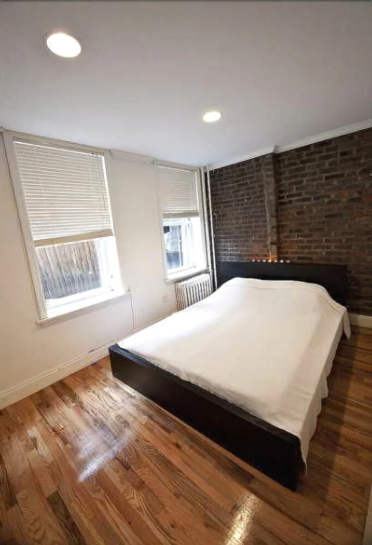 Nolita 4 Bedroom Apartment With Terrace, Sleeps 8