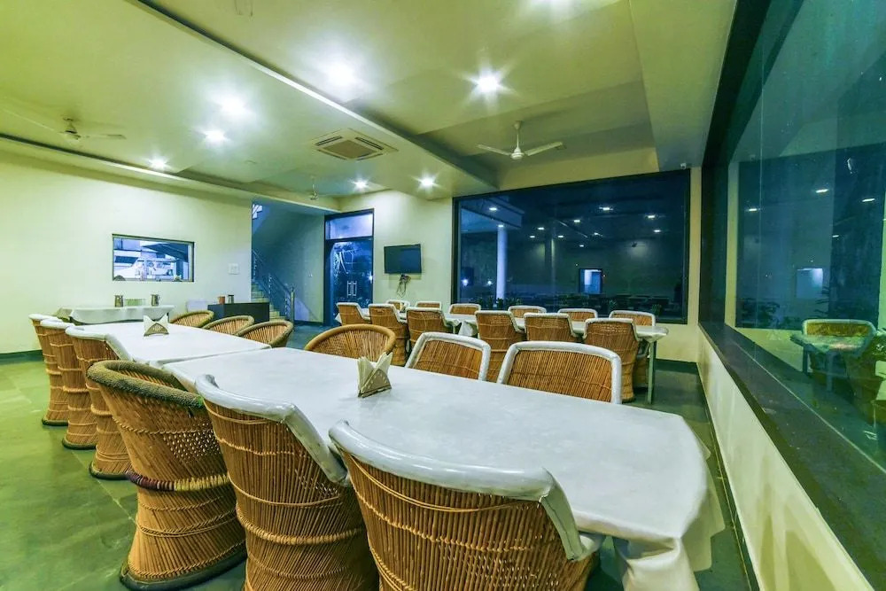 Hotel Teja Garden