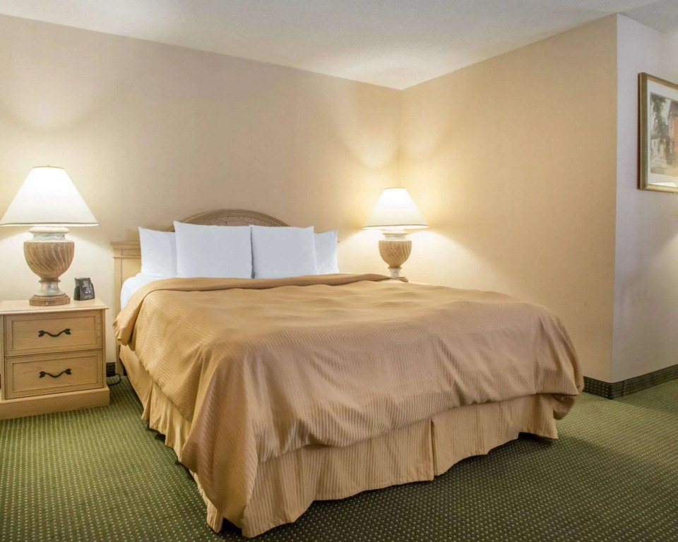 La Quinta Inn & Suites by Wyndham South Holland