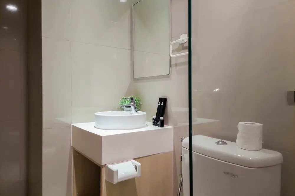Comfy and Tidy 1BR Apartment at Tree Park City BSD