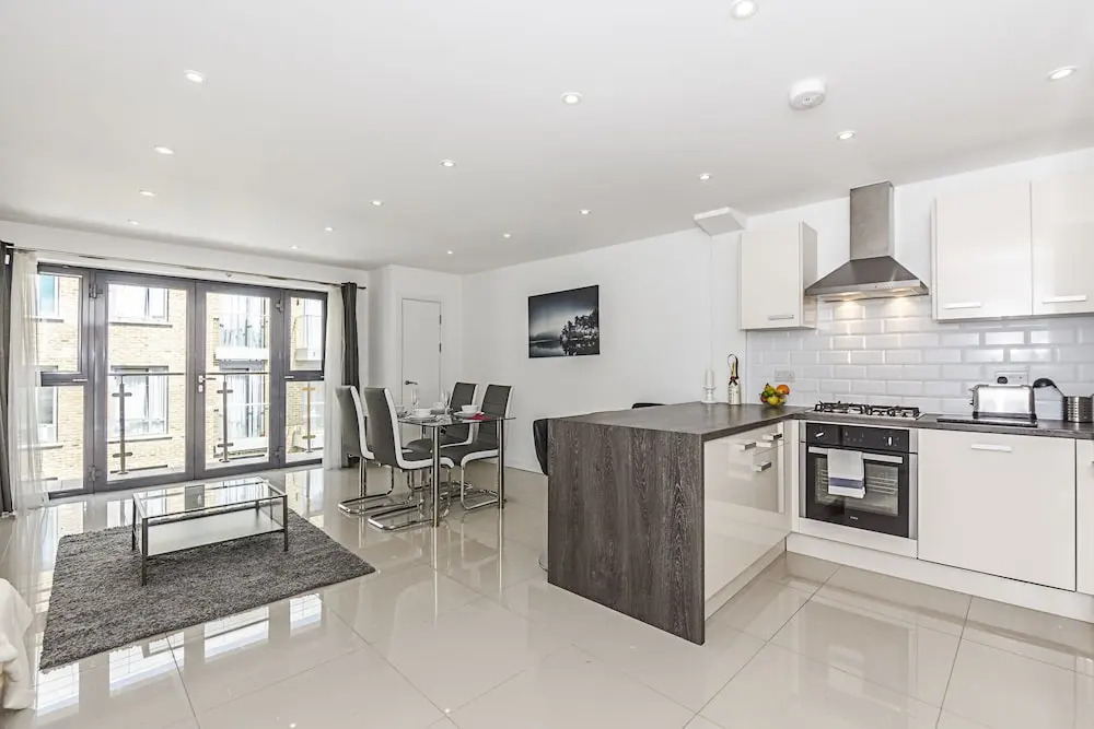 Canary Wharf Stylish Apartment
