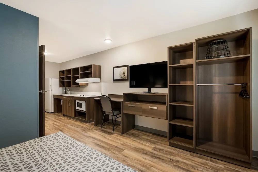 WoodSpring Suites South Brunswick - Princeton