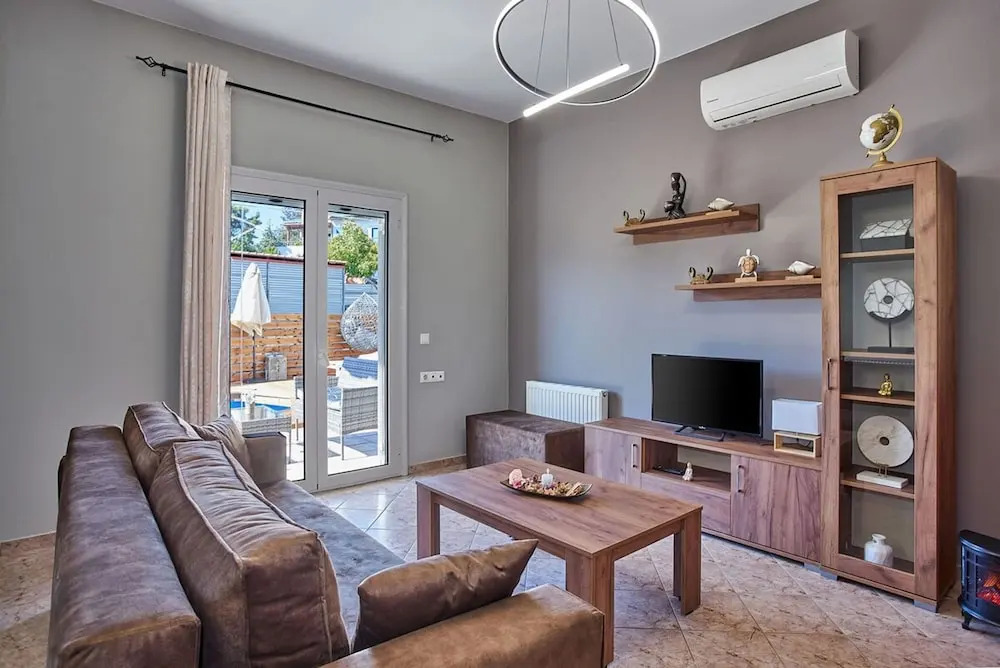 Middle Of Crete Apartment