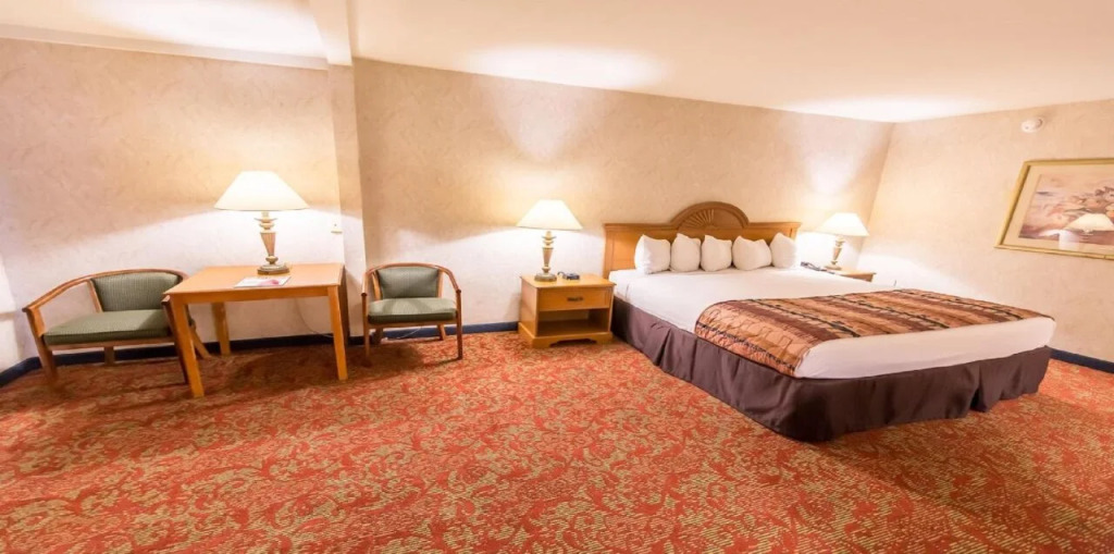 SureStay Plus Hotel by Best Western Bakersfield North