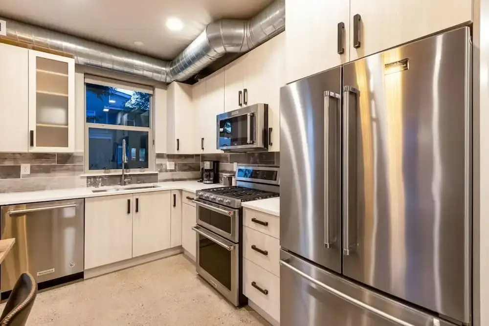Urban Townhome near Old Town, Breweries, & River!