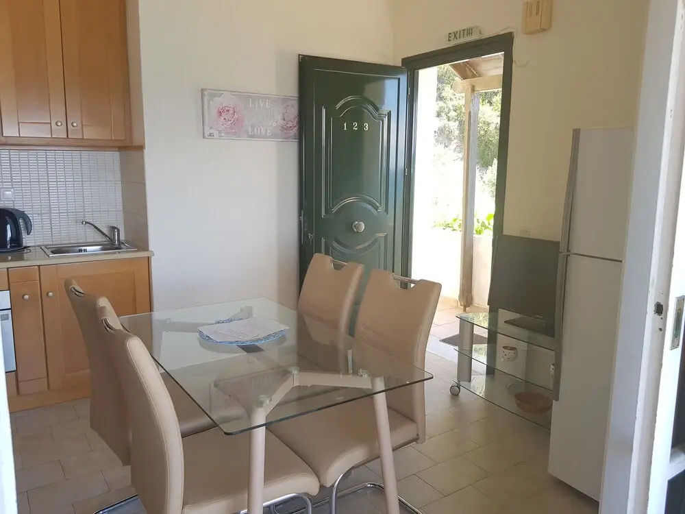 Captivating 1-bed Apartment in Glifada