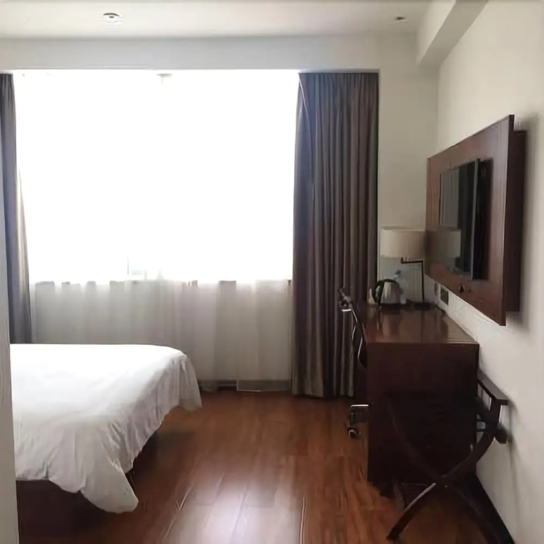 Motel 168