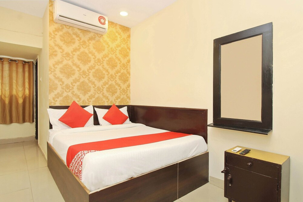 Hotel O Vasundhara Guest House Tankbund