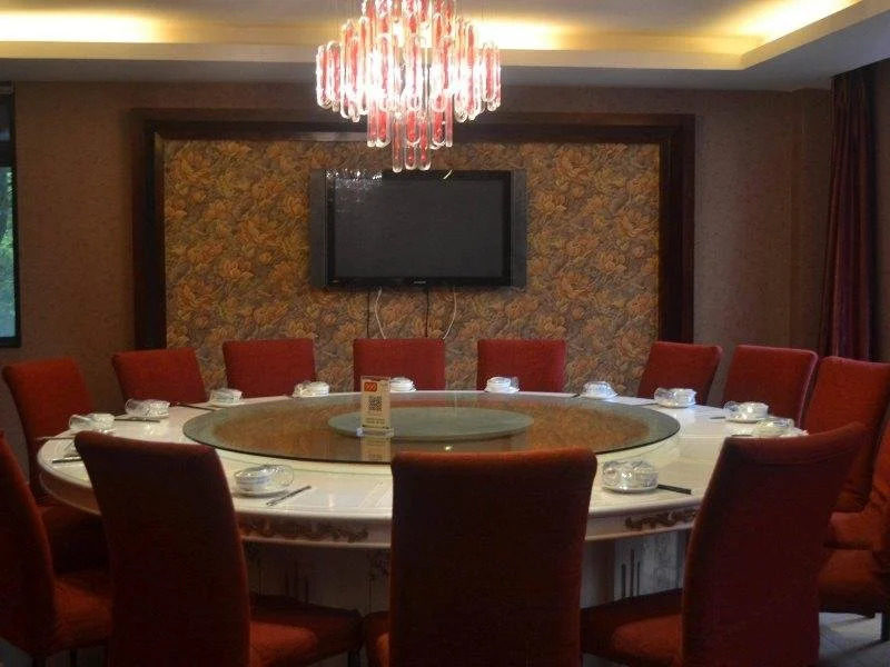 Ruian City Hotel