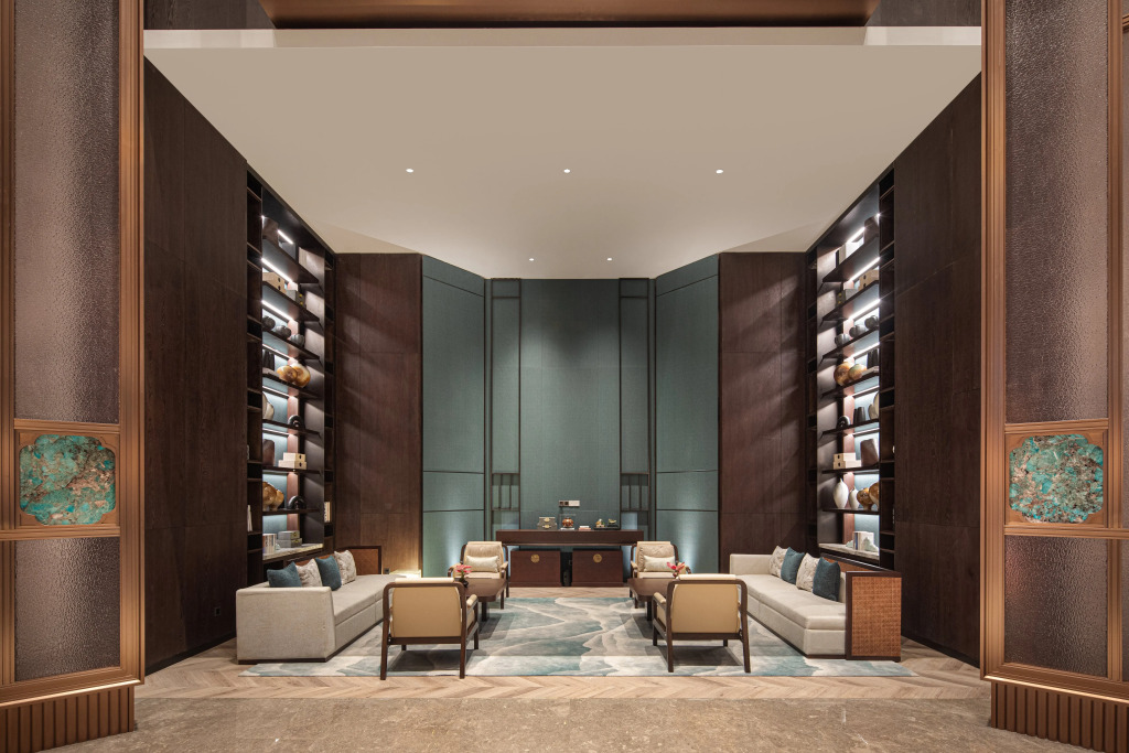 HUALUXE Hotels and Resorts Haining