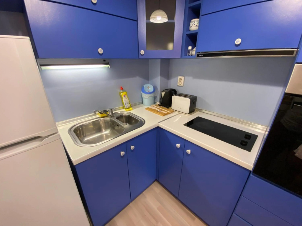 Modern & Central 1BR Apartment with lovely terrace