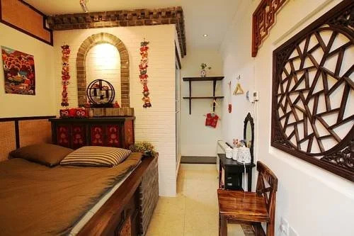 Apricot Courtyard Inn