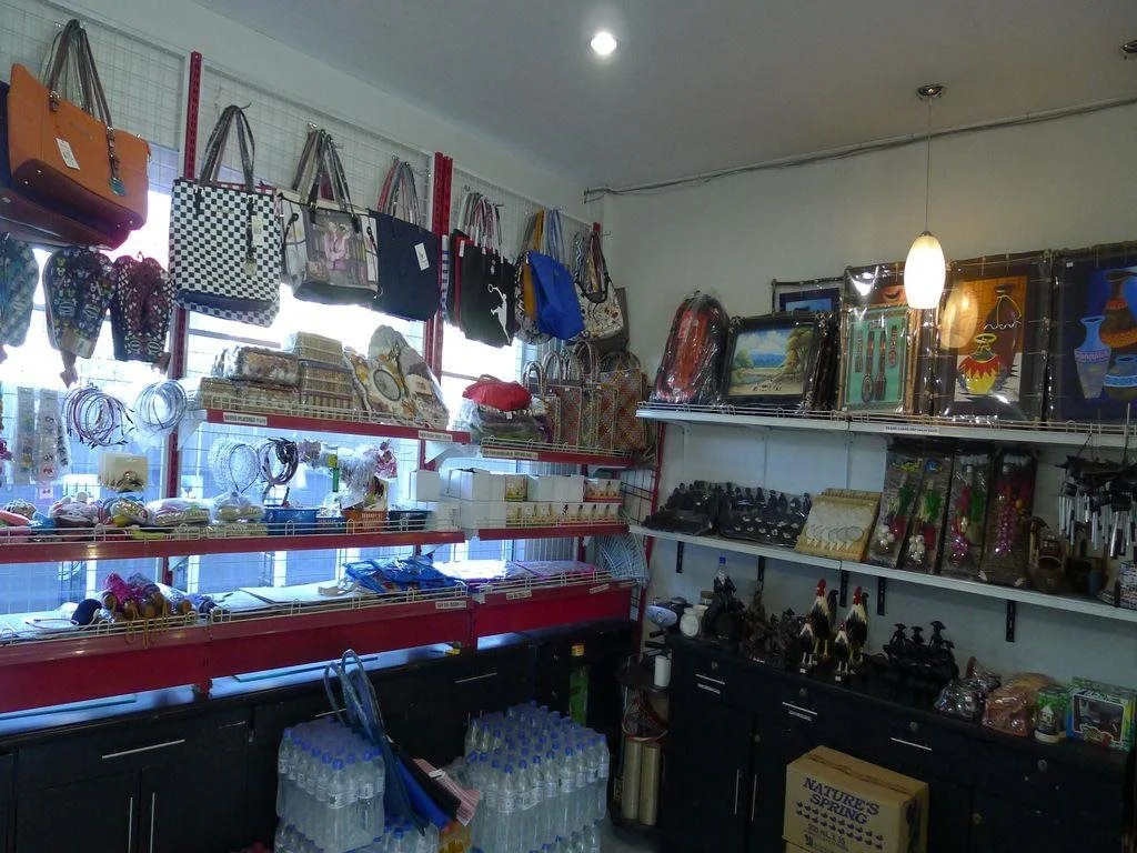 Siayan Travellers Inn