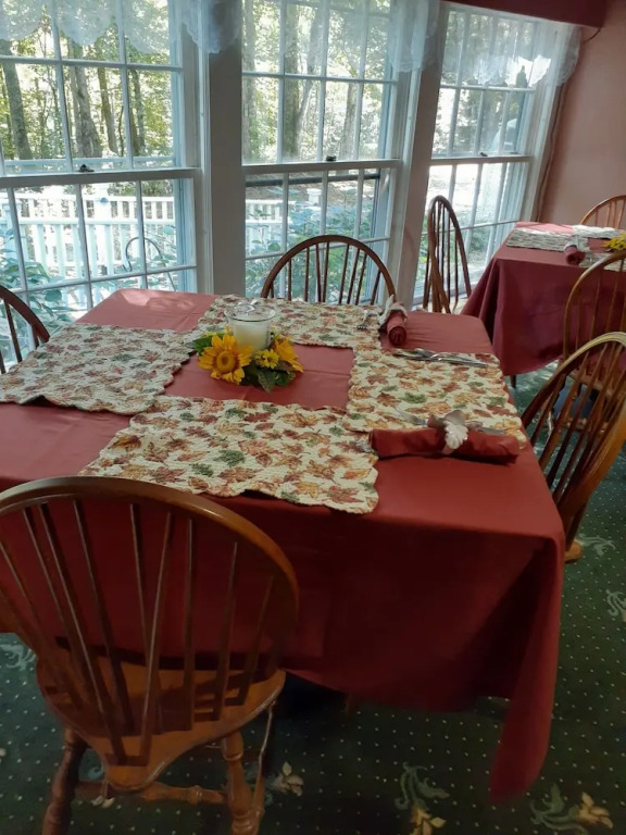Fox Creek Inn