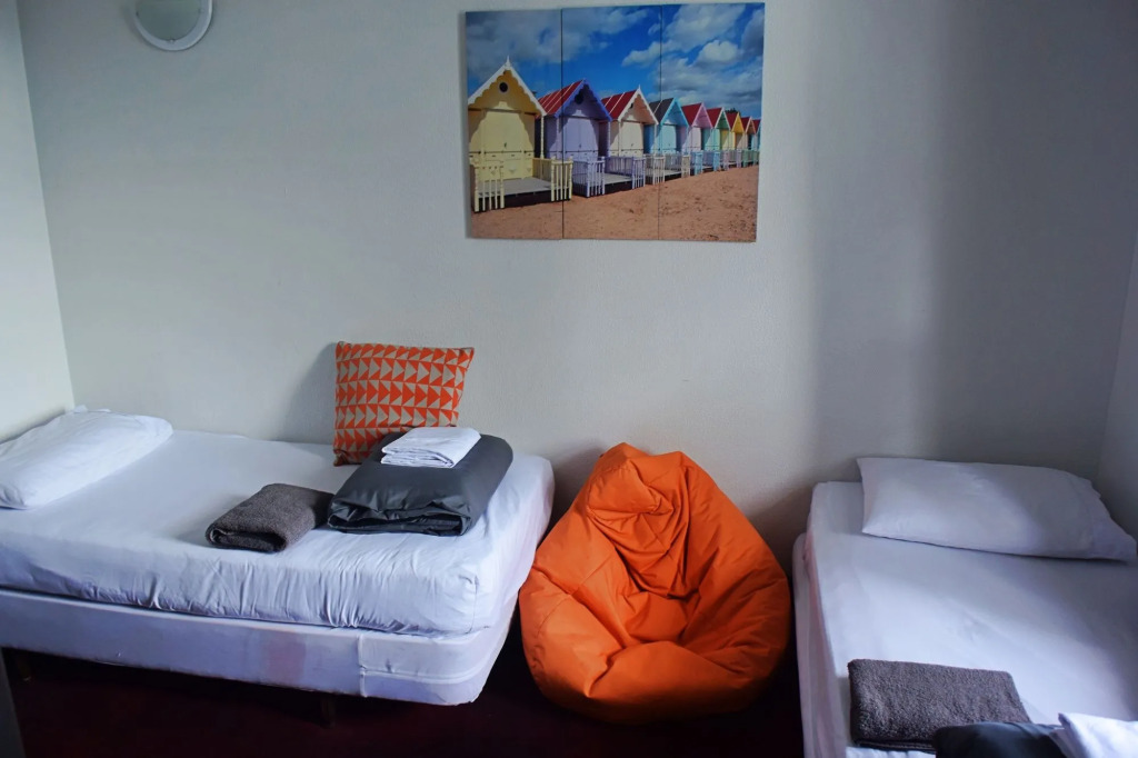 BoBs Hostel