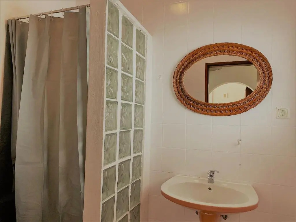Superb Villa in Baleal w/ Patio, parking & 5 BRs