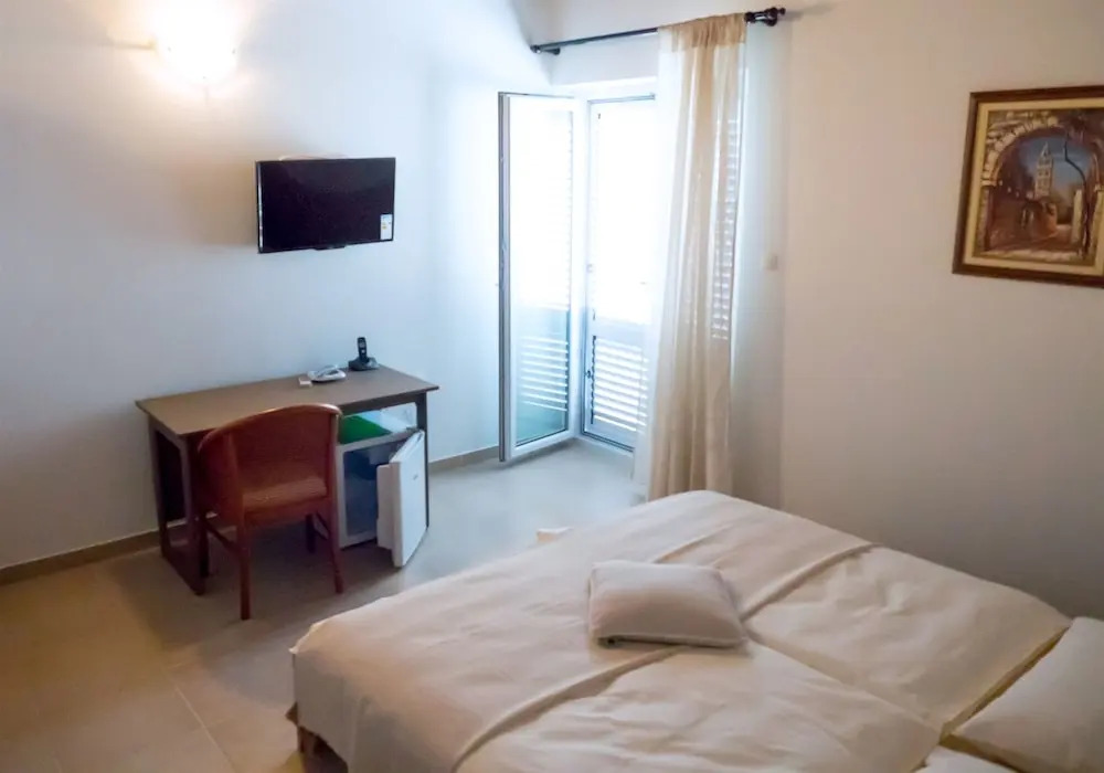 Apartment-rooms Preka