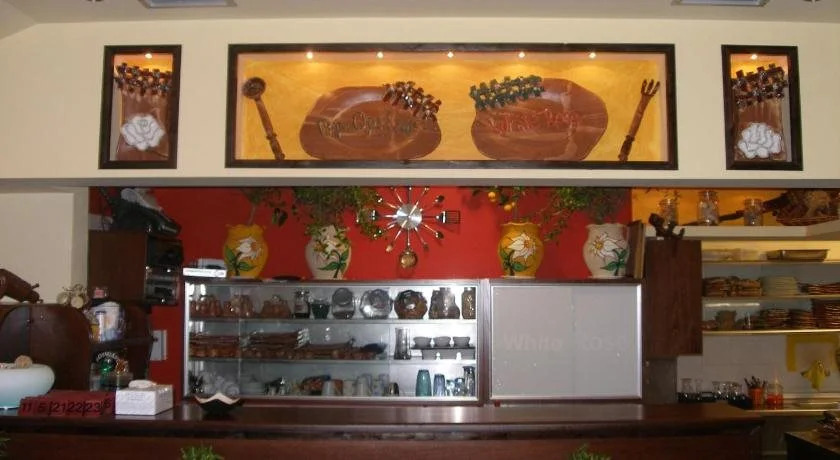 Hotel White Rose Beach