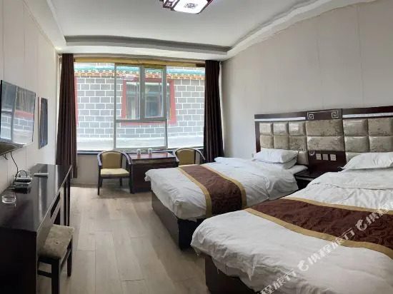 Qingzang Hotel
