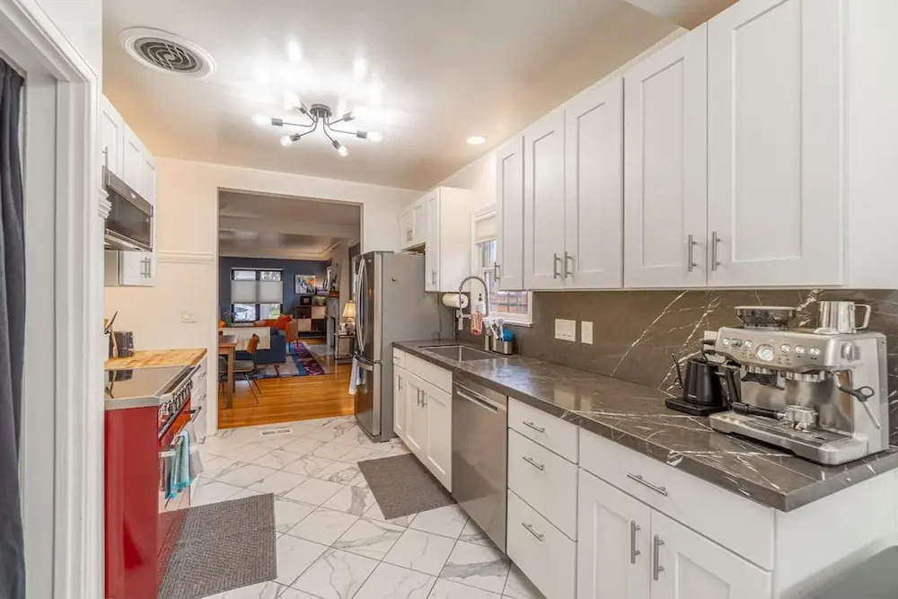 The Luxury Brick Home Mature Yard Chef Kitchen