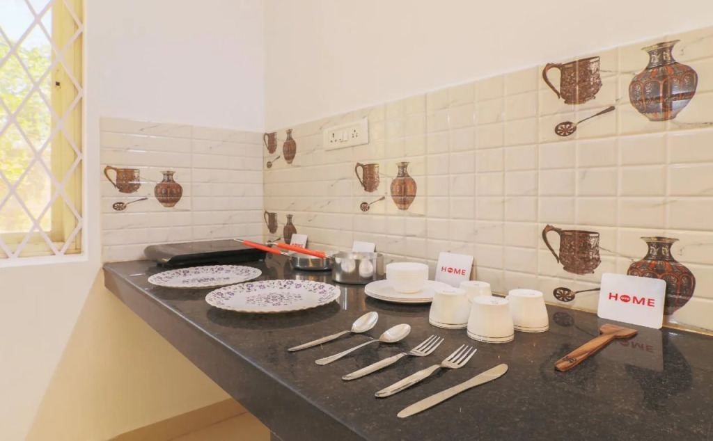 OYO Home 23310 Designer 1BHK