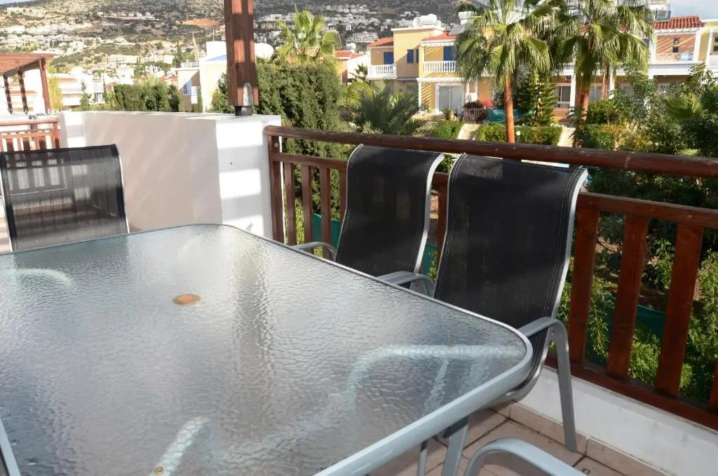 Top floor, 2 bedroom apartment Vanessa D204, FREE WIFI, village view