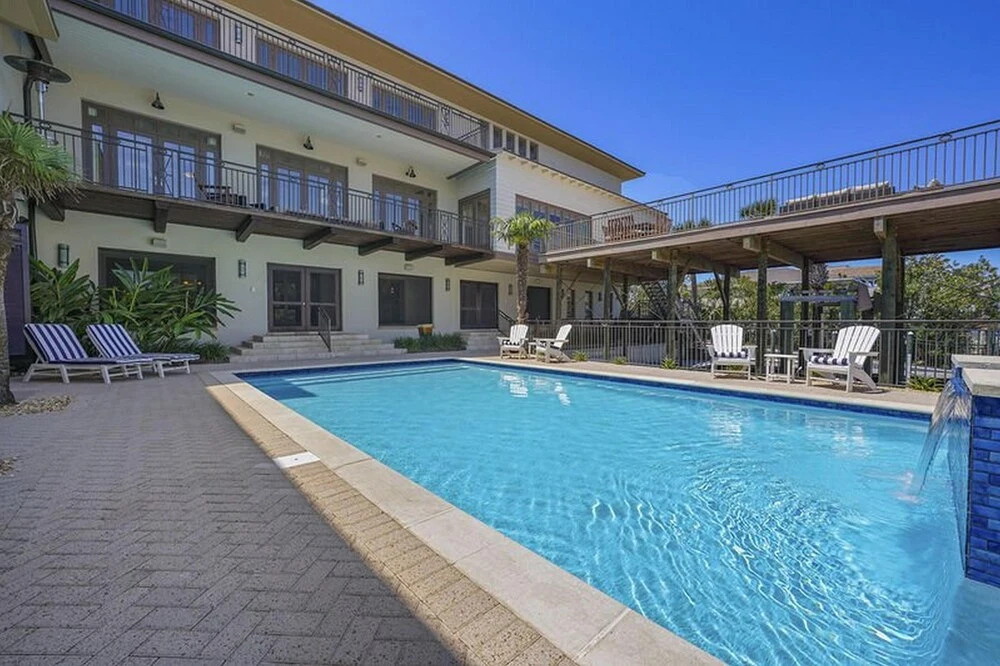 Villa Blanco by Five Star Properties