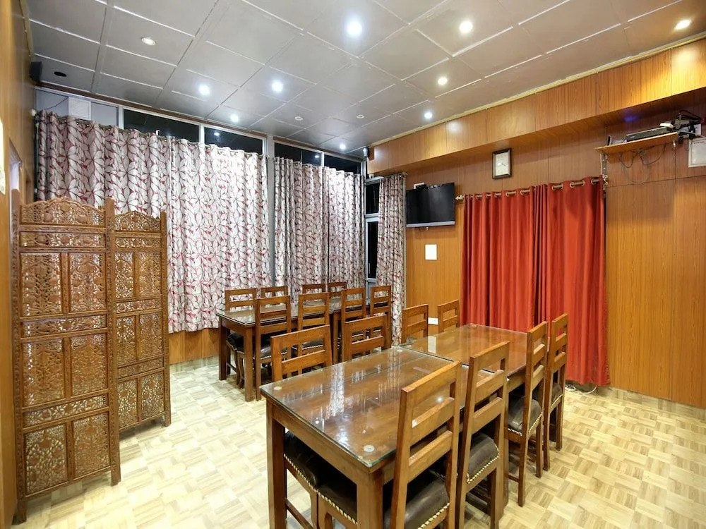 OYO 12356 Home Hill View Mehli