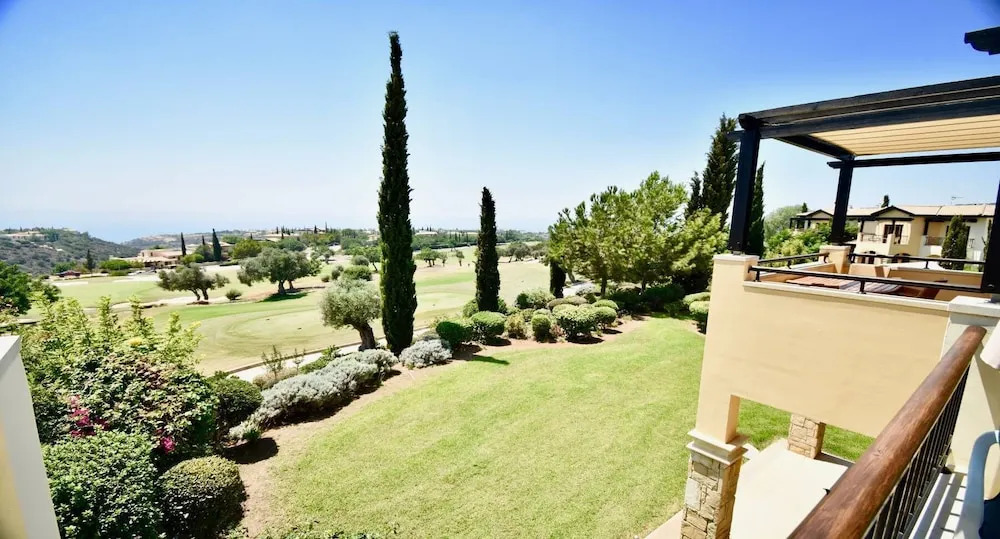 Apartment B11 - Hera