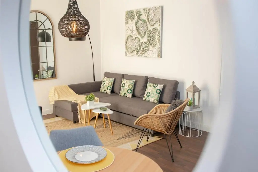 C87 - Nice Apartment Close to Teatro Cervantes