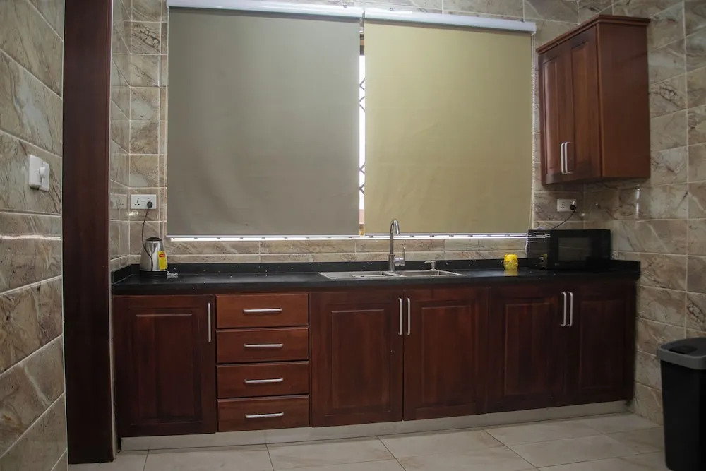 MAAT Luxury Homes