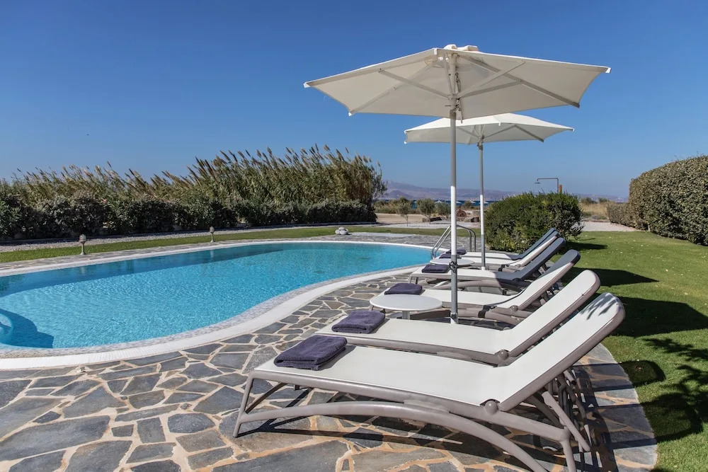 Aqua Breeze Villas on the beach