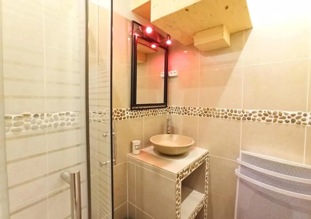 Viva Riviera - 19 rue des Frères Pradignac