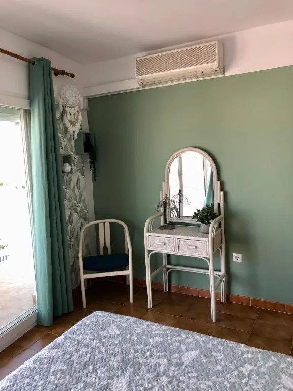 Appartement 80 m2,Port Rhodes D-2 chambres, terrasse panoramique, vue sur le canal principal d’Empuriabrava