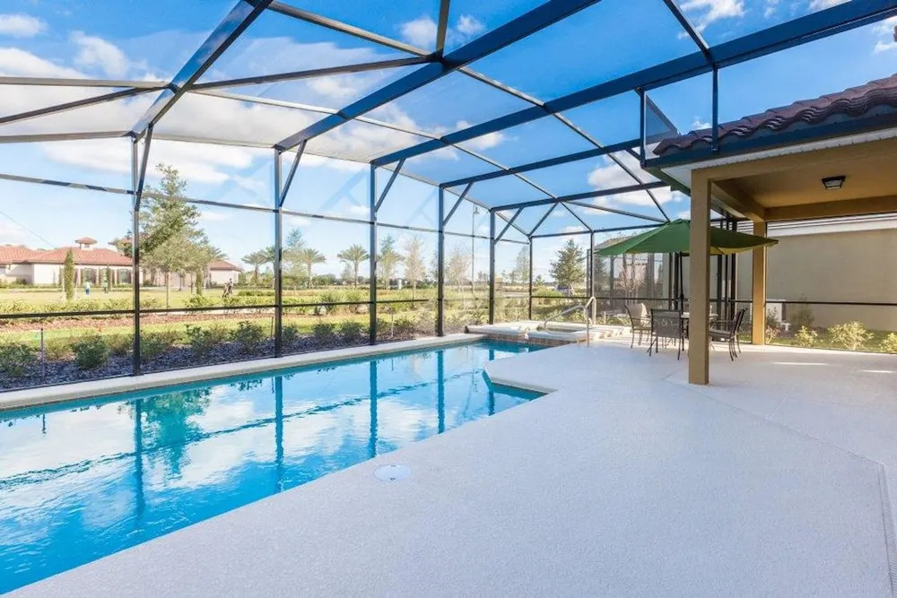 Solterra - 4404 Acorn Court
