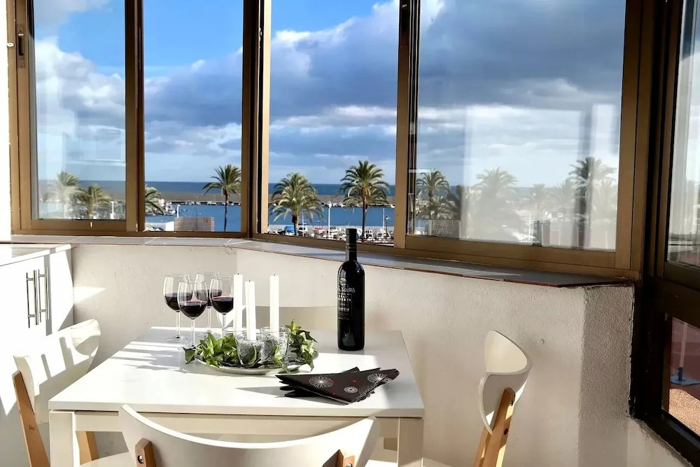 Frontline in the heart of Fuengirola