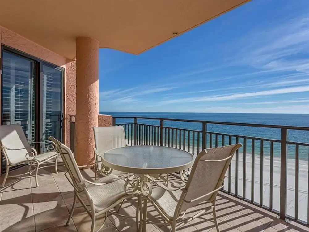 Sea Chase 903c by Meyer Vacation Rentals