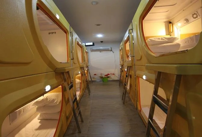 Xian Capsule Hotel