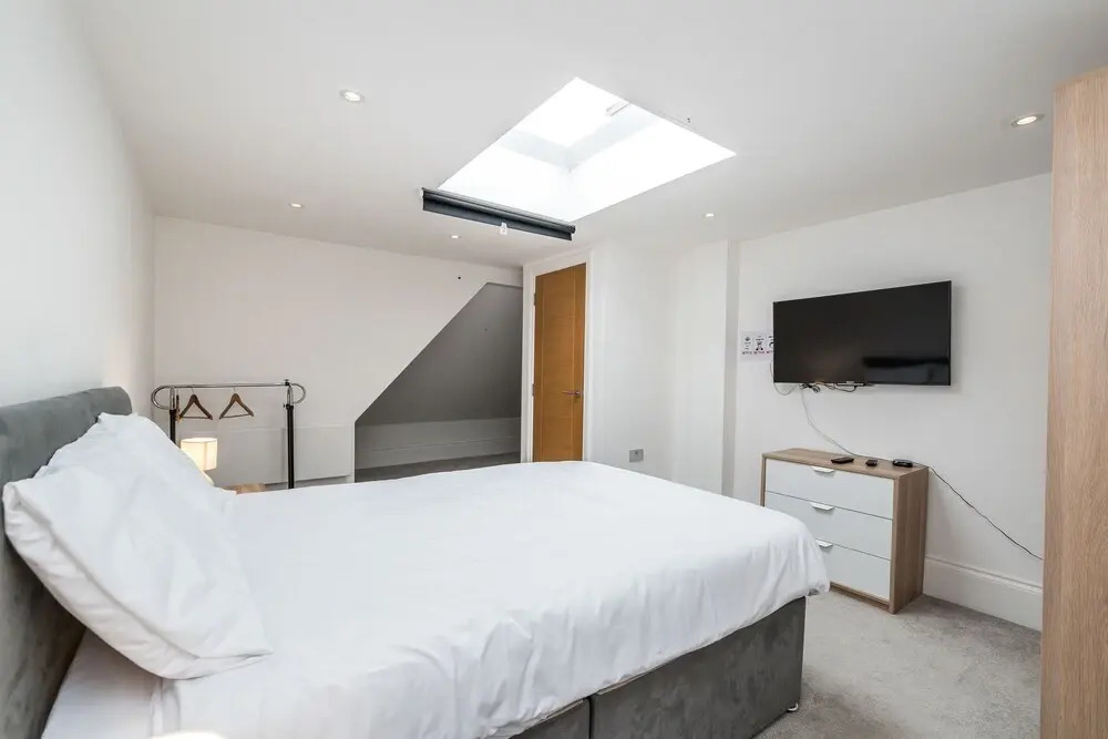 Piccadilly Lofts  by Allô Housing