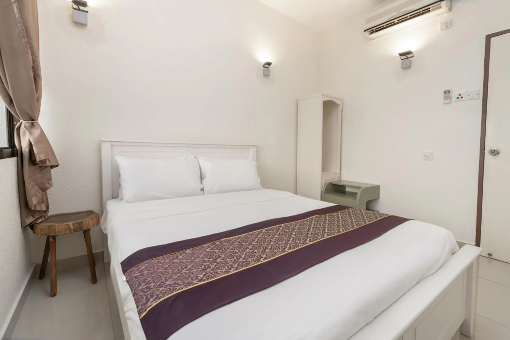 DELUXE Suite Seaview Batu Ferringhi 2304 - 2 Rooms