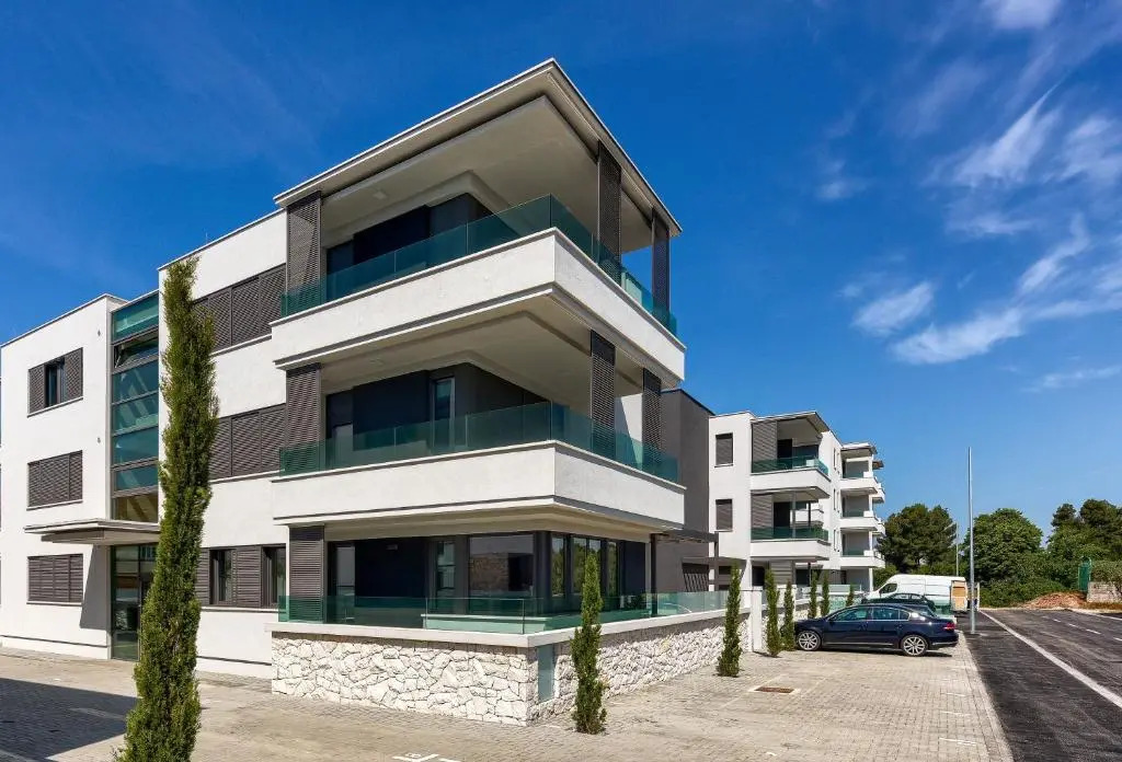 Lunula Residence