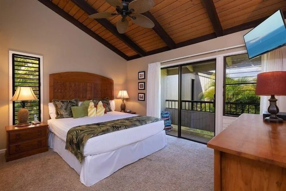 Wailea Ekolu, #312 1 Bedroom Condo By Redawning