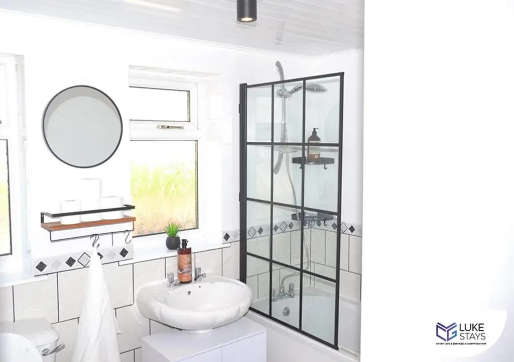 Luke Stays - Westerton Green