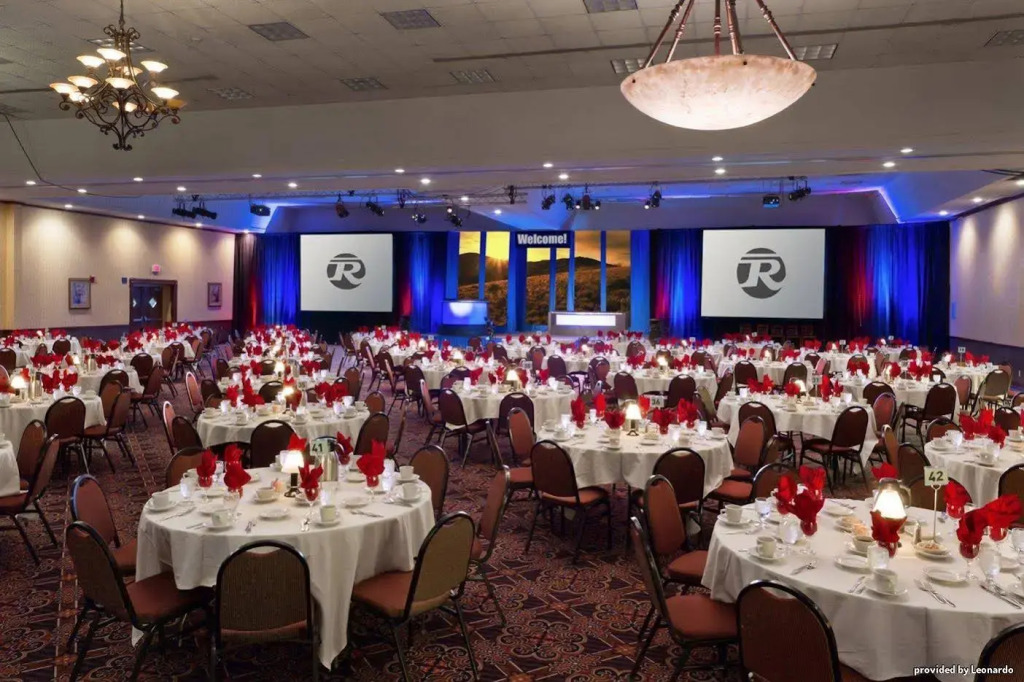 Bismarck Hotel and Conference Center