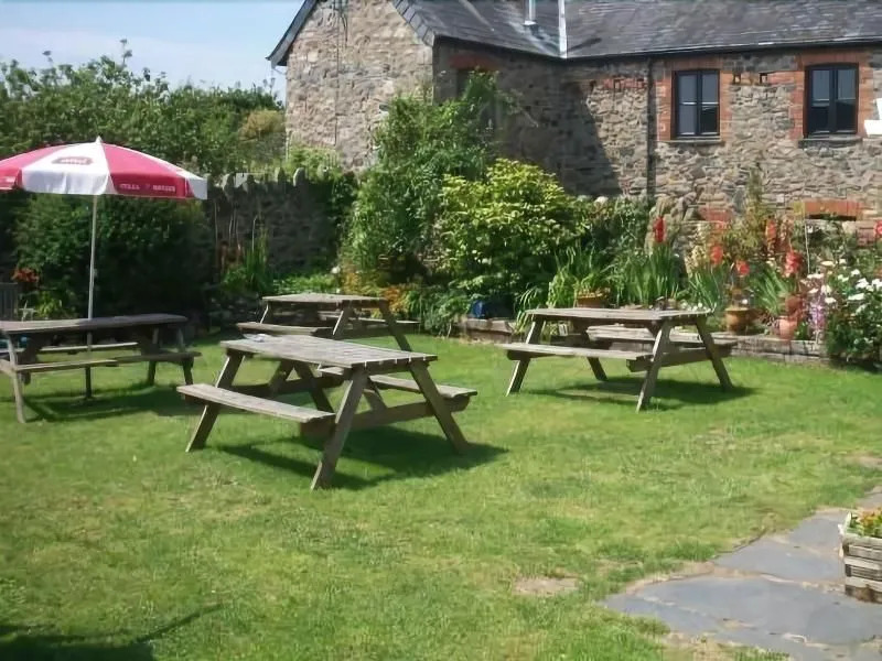 The Pack Horse Inn